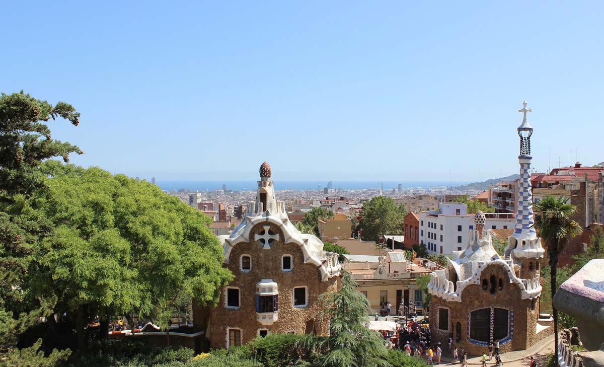 Barcelona, full of experiences
from 835€